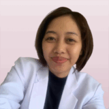 Doc. K, berdomisili di Denpasar, Bali, merupakan salah satu dokter Ayurveda di Ayuttama dengan keahlian di bidang Shalya Tantra (ilmu bedah Ayurveda).